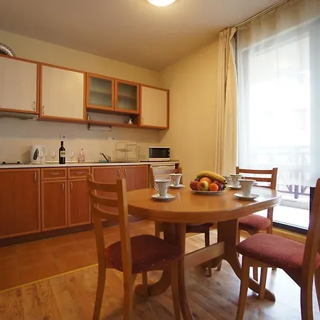 Apartament Snow House *